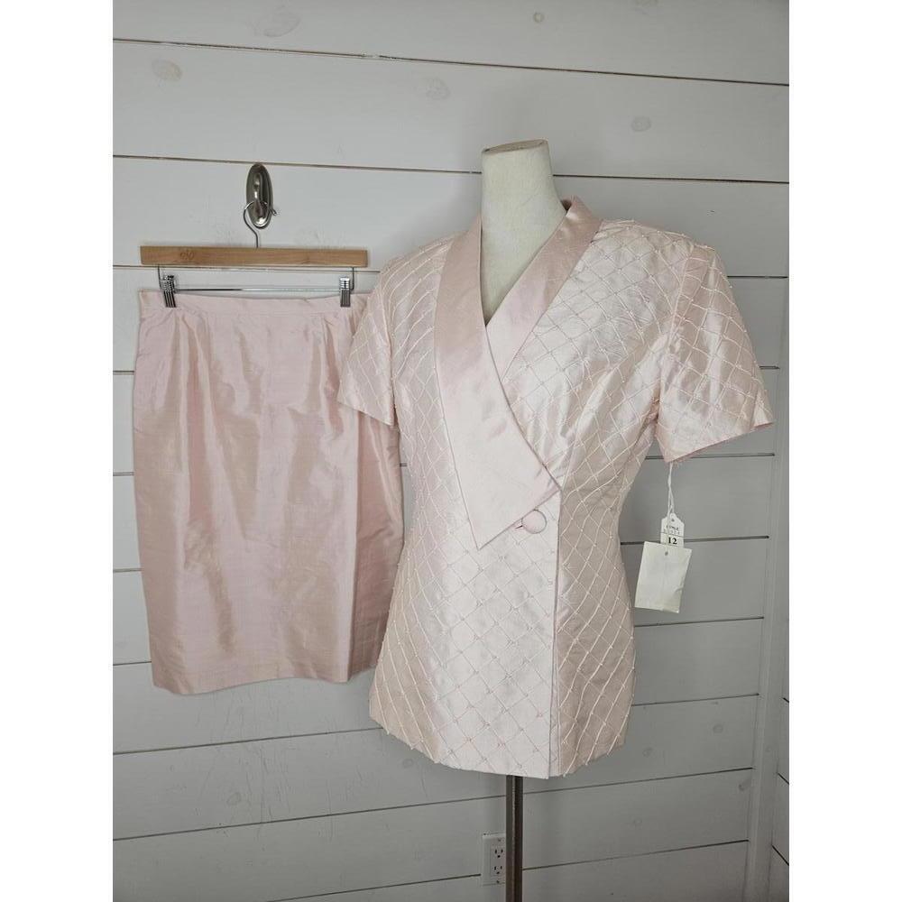 NWT Barrie Pace size 12 Pink beaded & texture silk skirt suit